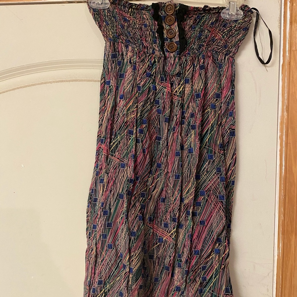 Cute strapless pull on short dress